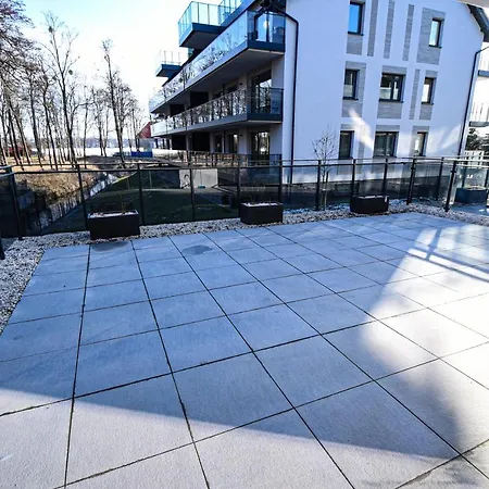 Park Przy Plazy Z Widokiem Na Jezioro, Taras 50 M2 奥斯特罗达