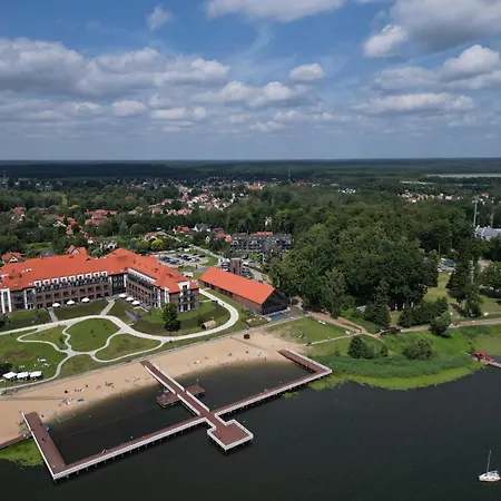 Park Przy Plazy Z Widokiem Na Jezioro, Taras 50 M2